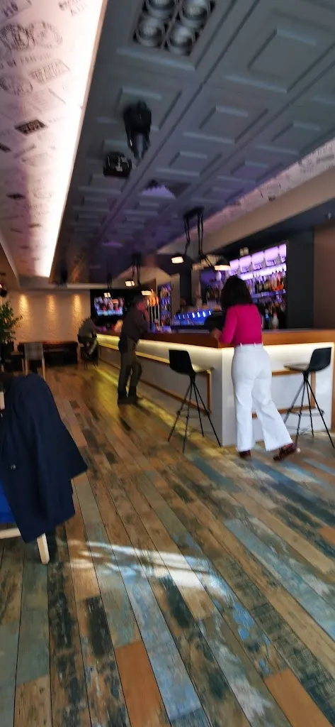 SUPERJACK_Cafetería Las Torres_Alar del Rey_review