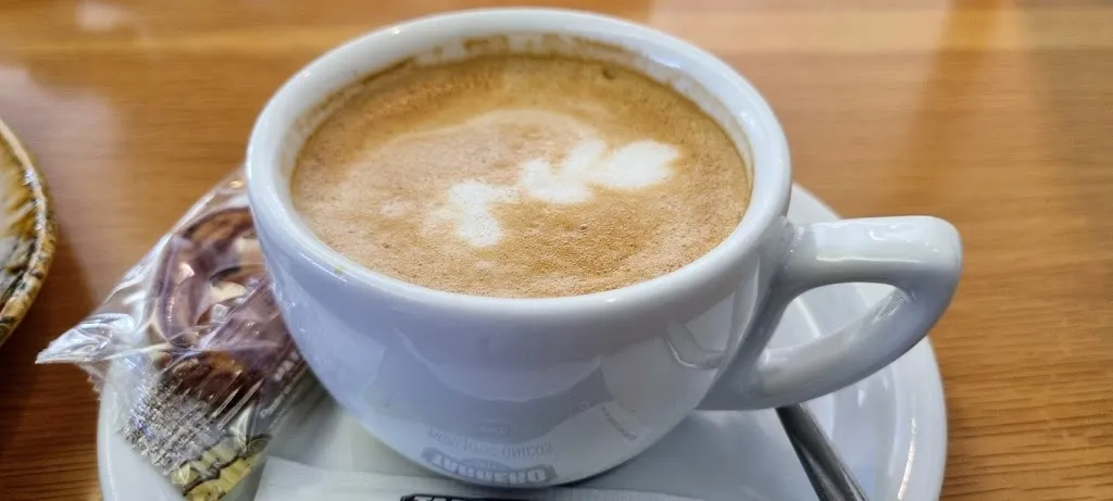 Cafetería Las Torres_Alar del Rey_slider_image_2