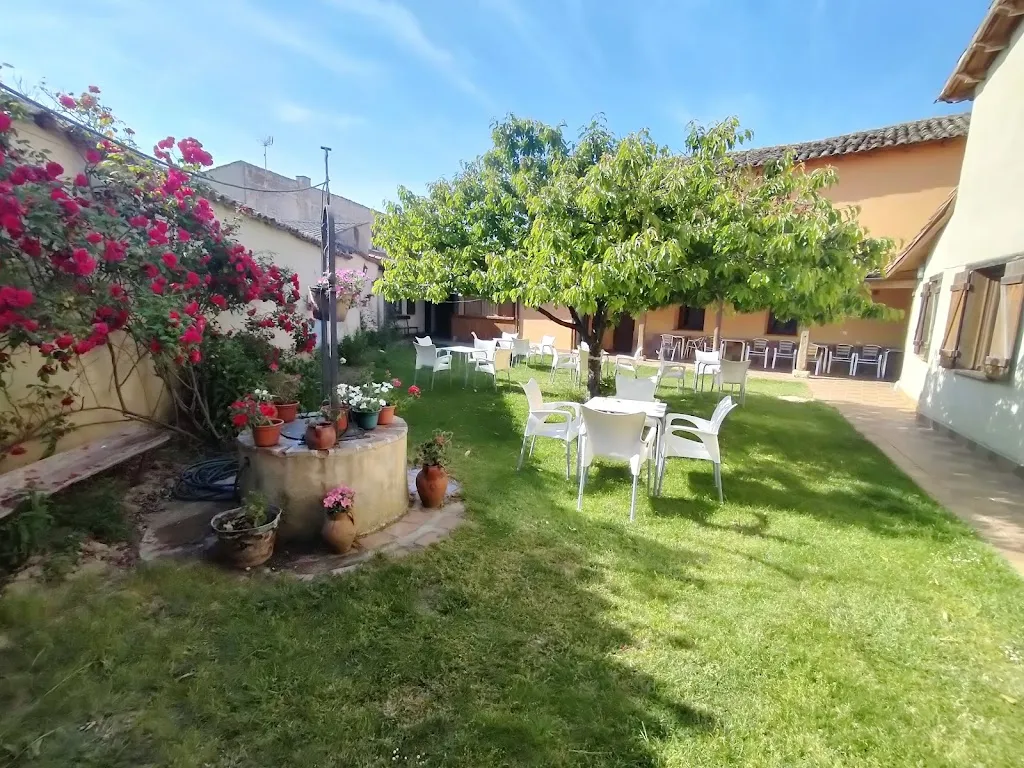 Restaurante Albergue DON CAMINO_Abia de las Torres_slider_image_3