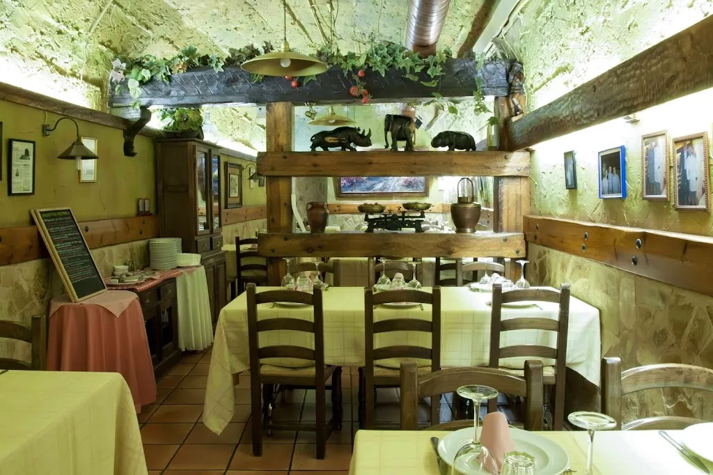 Mesón del Cerrato, Tariego del Cerrato (Palencia) restaurant in Alba de Cerrato