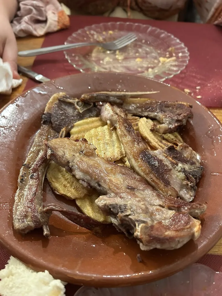 alvaro juan rodriguez_Bodega Los Arcos _Autilla del Pino_review