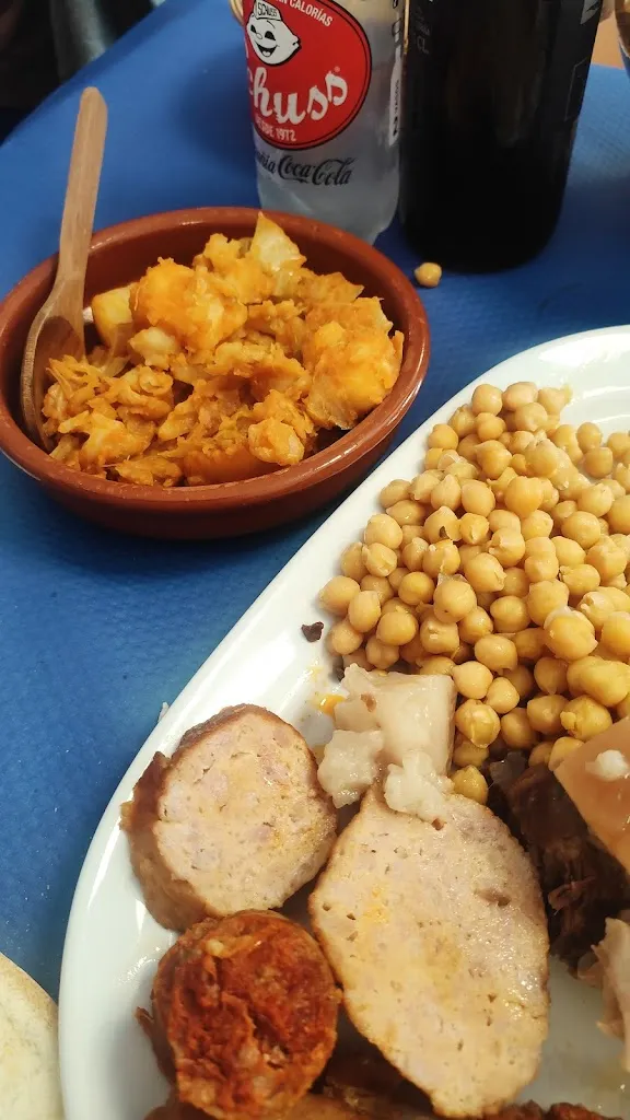 Angel_Mesón Isabel_Autilla del Pino_review