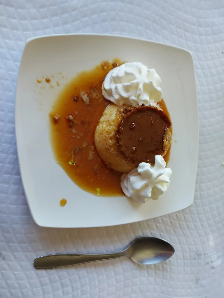 Susanne Ceron Baumann_La tabla_Báscones de Ojeda_review