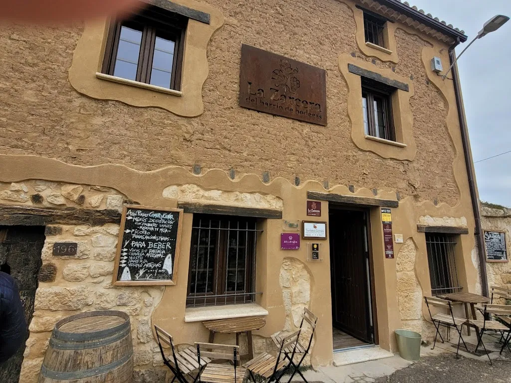 La Zarcera del Barrio de Bodegas_Baltanás_slider_image_3