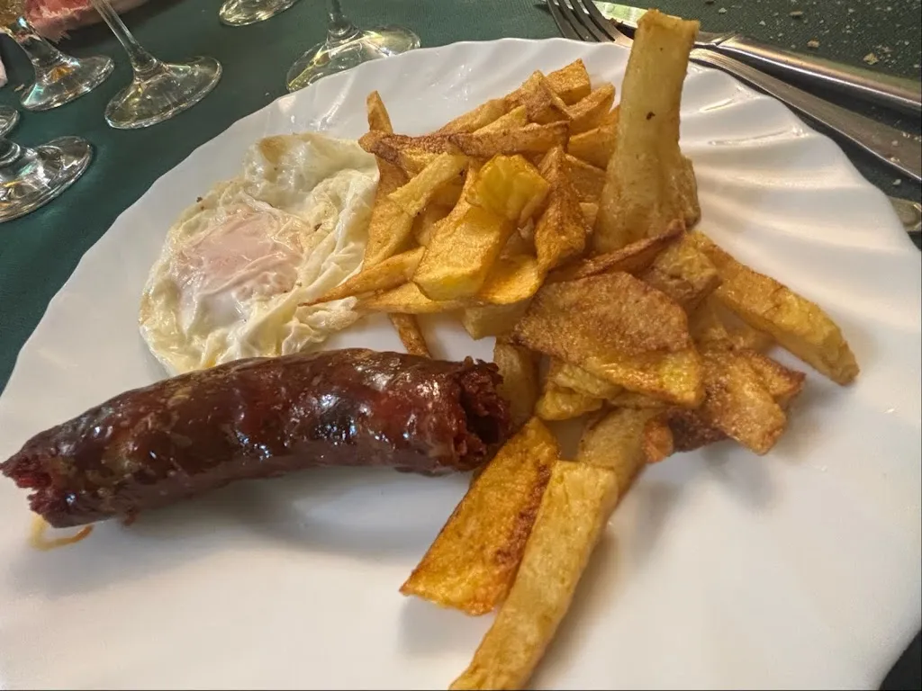 Mada Leis_BAR EL TOMILLO_Barruelo de Santullán_recensione