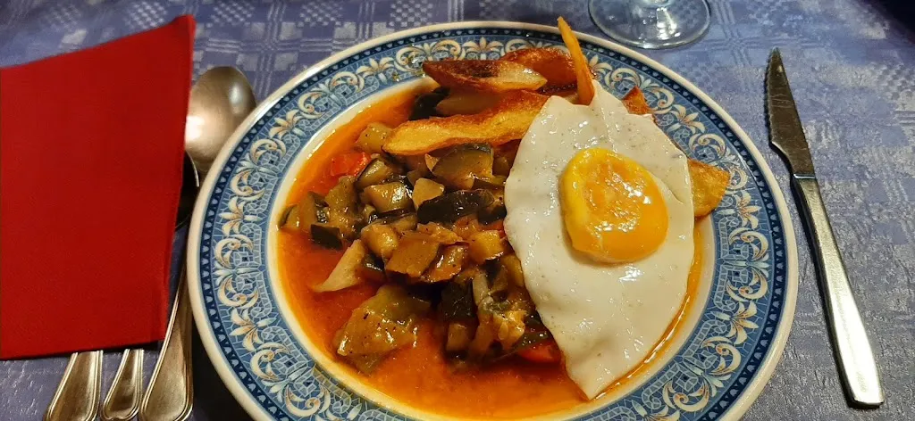 RESTAURANTE LA ZILLA restaurant in Becerril de Campos