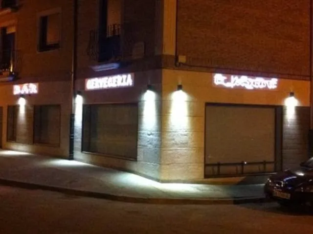 BAR - CERVECERIA EL RESCATE_Becerril de Campos_slider_image_1