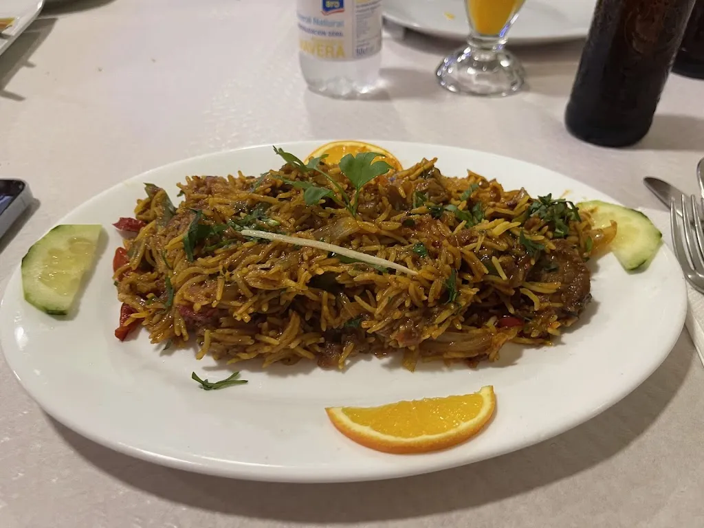 Silvia Lopez_Indian Restaurant Agra-Ka Taj Mahal_San Vicente del Raspeig/Sant Vicent del Raspeig_review