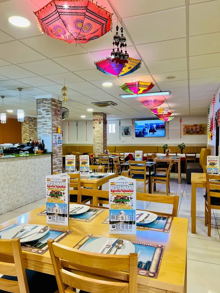 Indian Restaurant Agra-Ka Taj Mahal restaurant in San Vicente del Raspeig/Sant Vicent del Raspeig