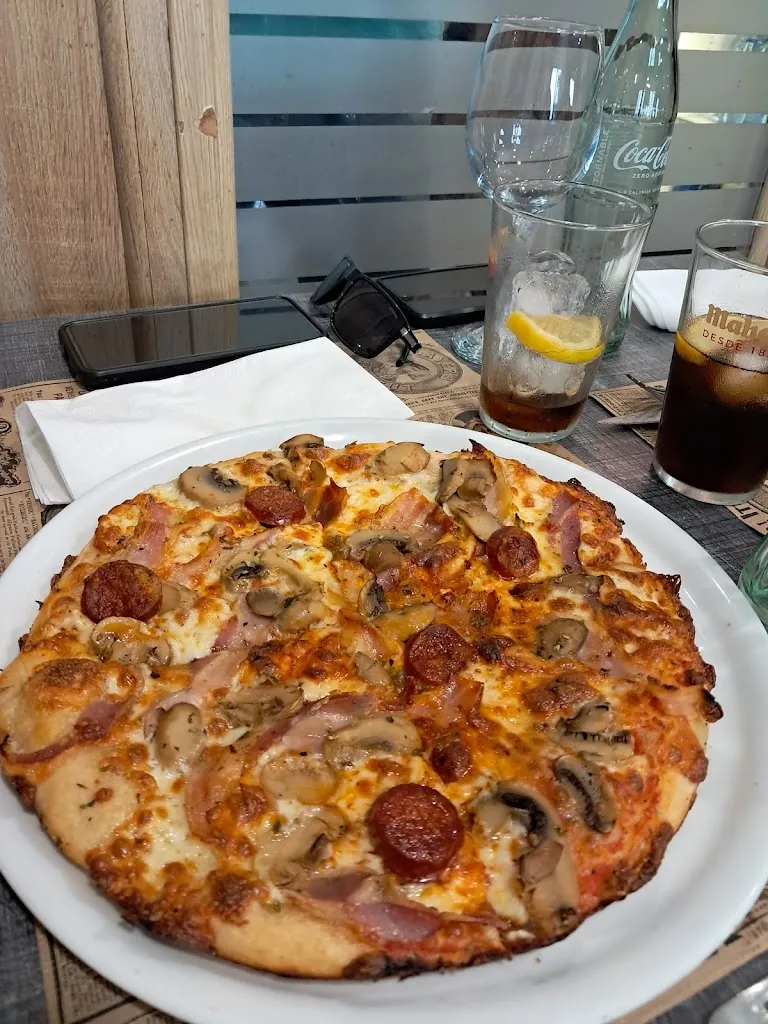 Pizzeria La Romana_Xinzo de Limia_slider_image_2