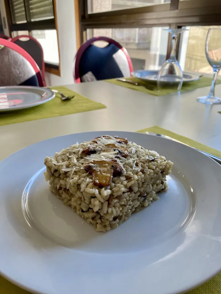 RESTAURANTE ASADOR TINTO & ASADO LEMAN_Xinzo de Limia_slider_image_2