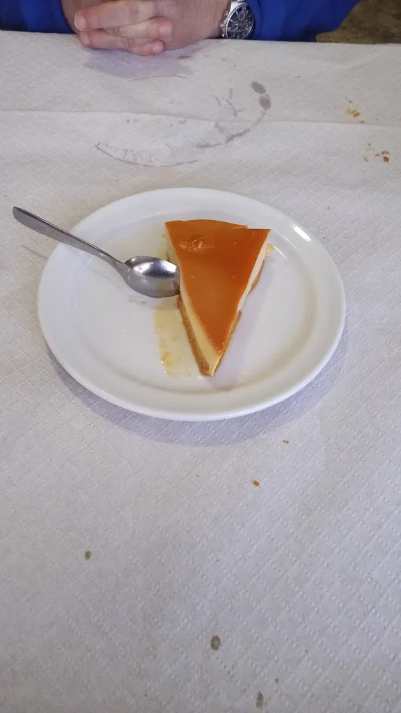 Menu_Hotel Restaurante 2 De Mayo_Xinzo de Limia_image_8