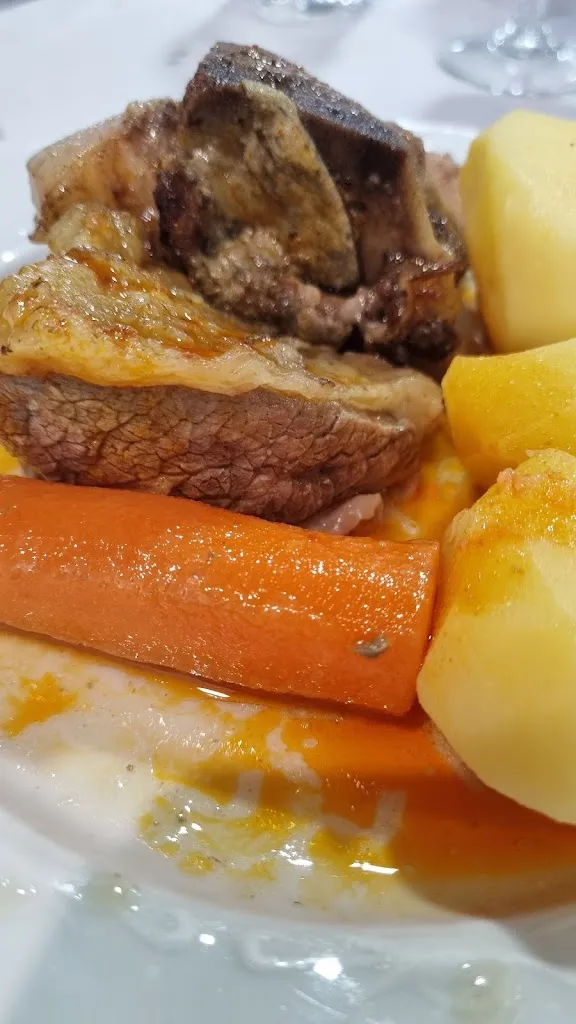 Norberto Blanco_Hotel Restaurante 2 De Mayo_Xinzo de Limia_review