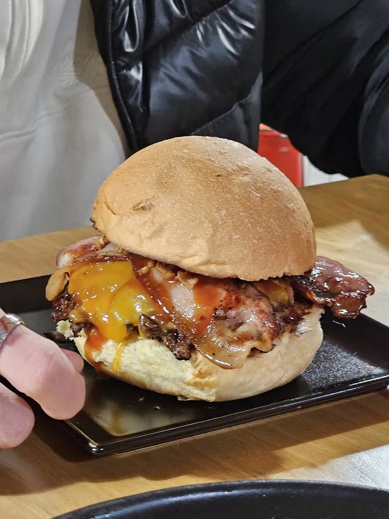 Menu_Moloko Burger_Xinzo de Limia_image_2