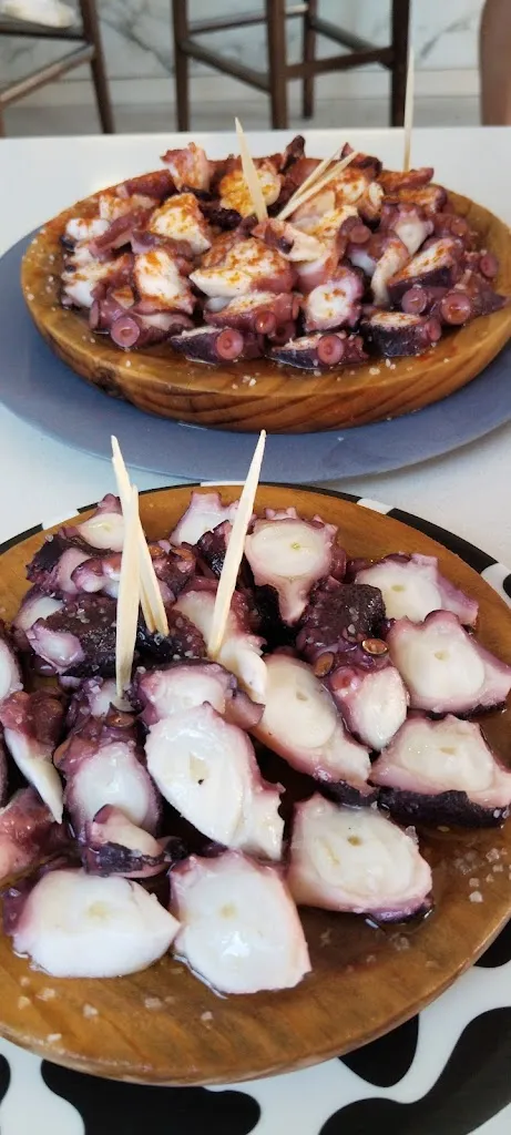 Menu_Cafeteria Zeus_Xinzo de Limia_image_8