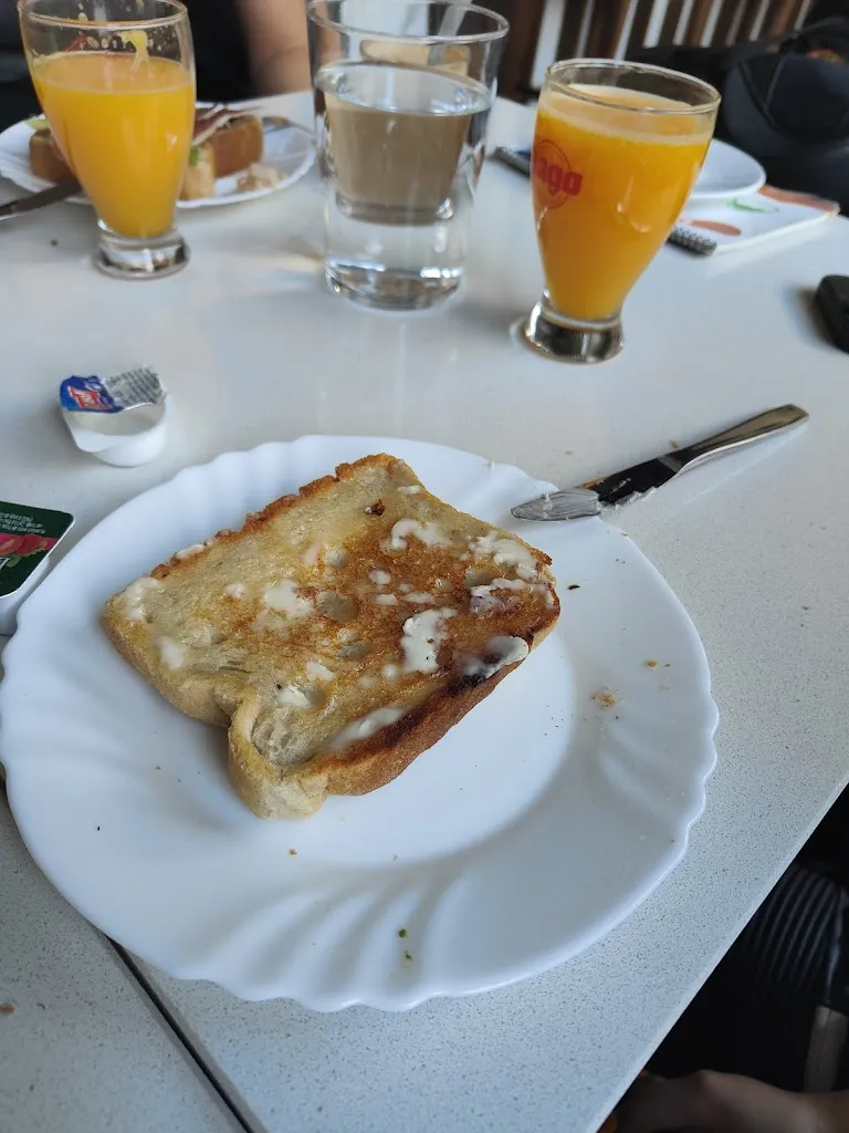 Dani Tascón_Cafeteria Zeus_Xinzo de Limia_review