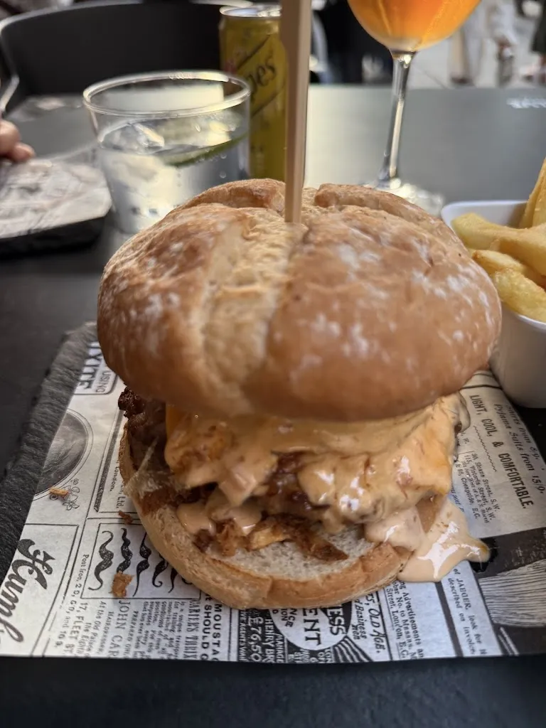 Ramon Lopez_DF Burger_Xinzo de Limia_recensione