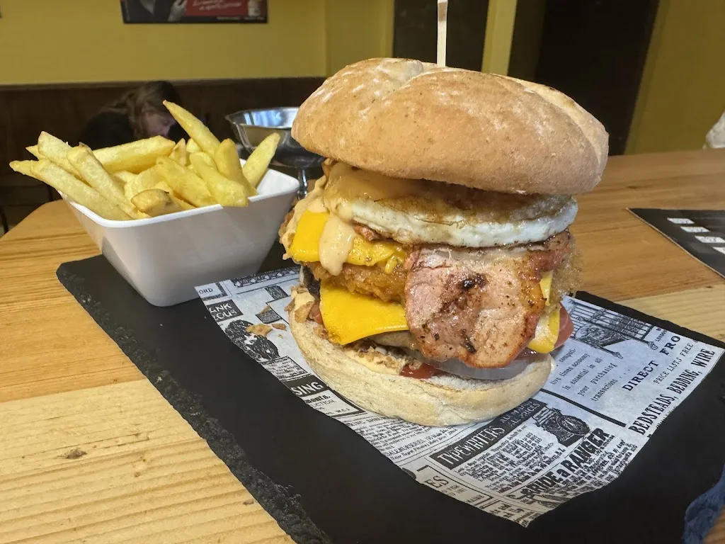 DF Burger_Xinzo de Limia_slider_image_2