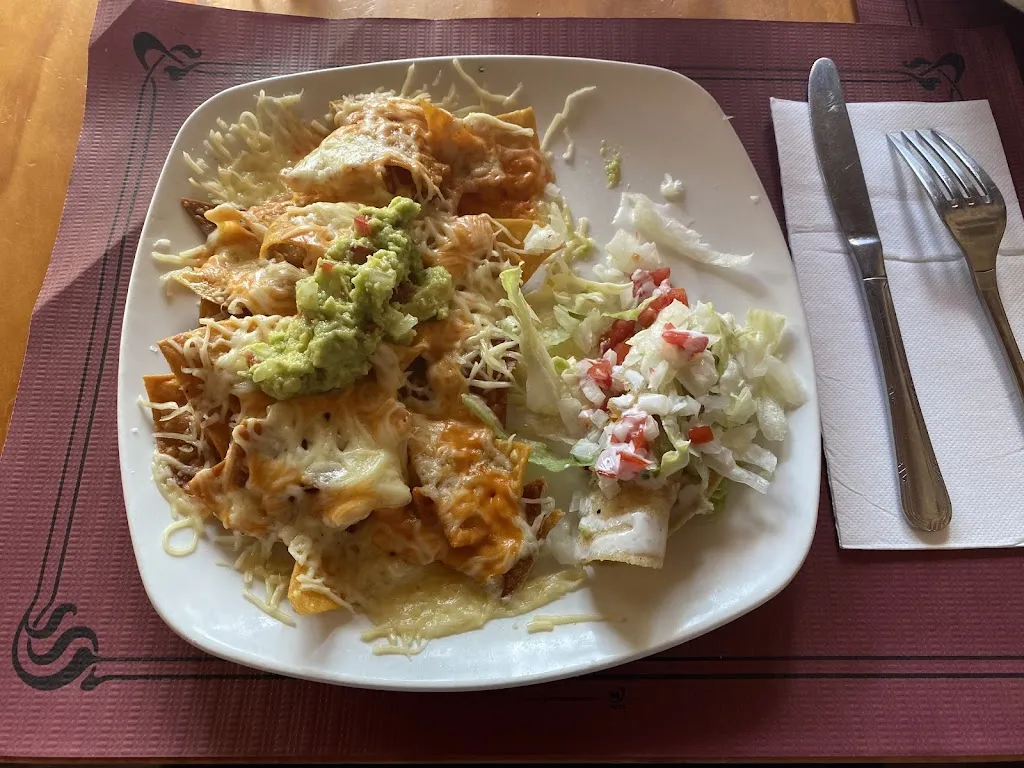 David Arroyo_Un Mundo Raro | Restaurante Mexicano_Brañosera_recensione