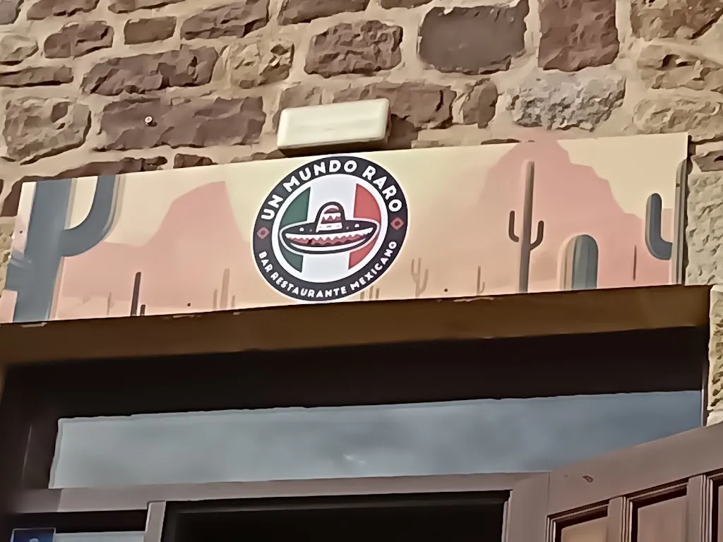 Un Mundo Raro | Restaurante Mexicano restaurant in Brañosera