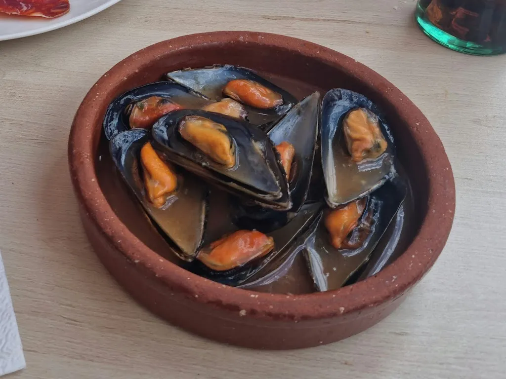 David Perks_Bar Alimentacion Calvo,Estanco_Buenavista de Valdavia_review