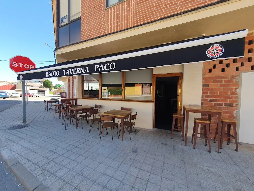 Radio Taverna Paco restaurant in Buenavista de Valdavia