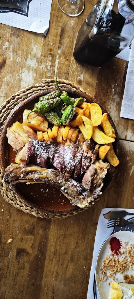 Menu_Restaurante Asador Cantina Sofía_Bustillo de la Vega_image_5