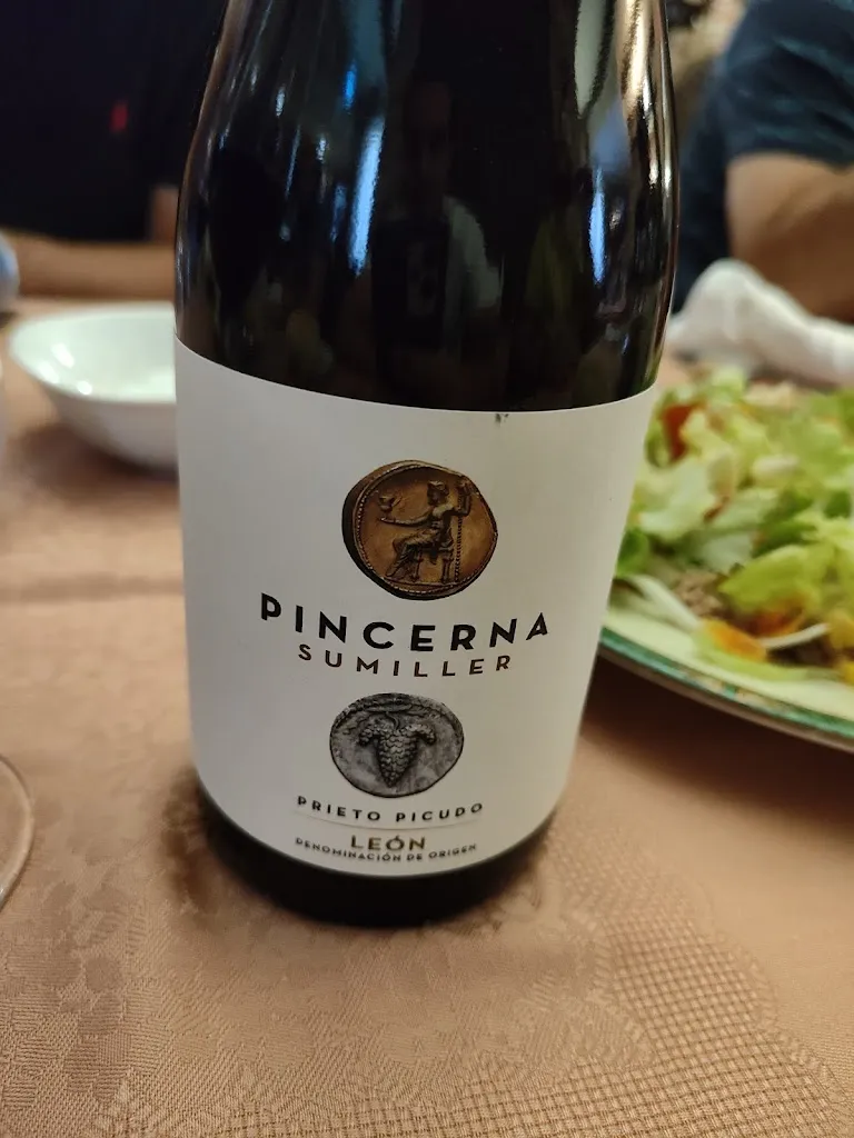 Menu_Restaurante Casa Carmelo_Bustillo de la Vega_image_5