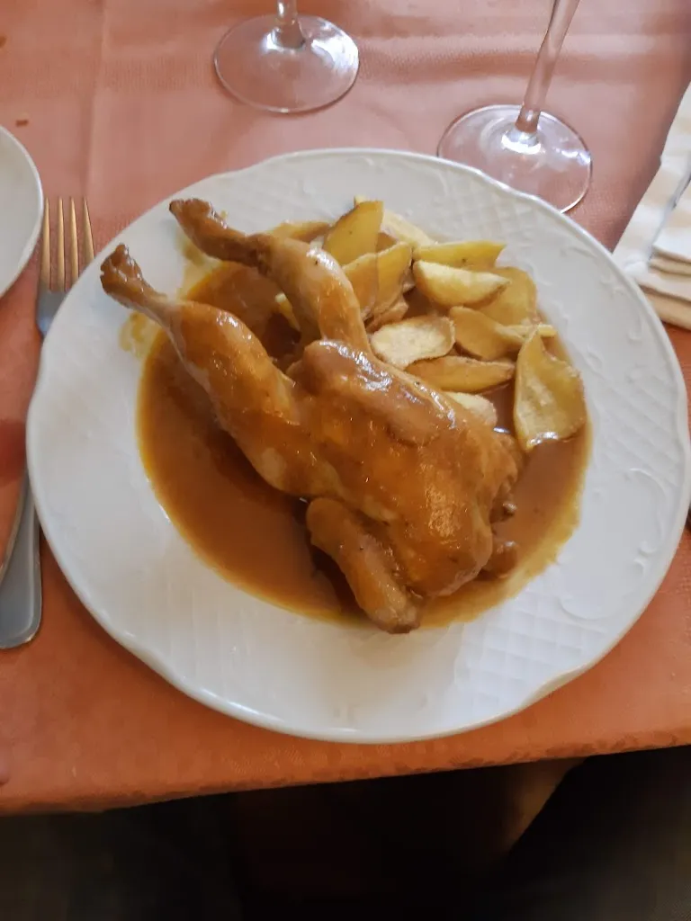 Savvas Savvopoulos_Restaurante Casa Carmelo_Bustillo de la Vega_review