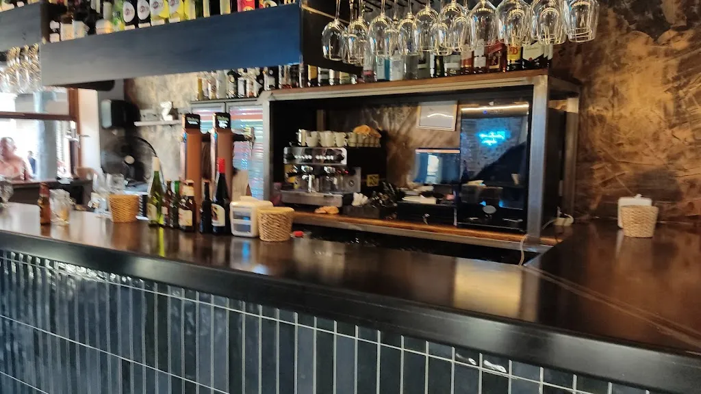 Restaurante Zierzo restaurant in Bustillo de la Vega