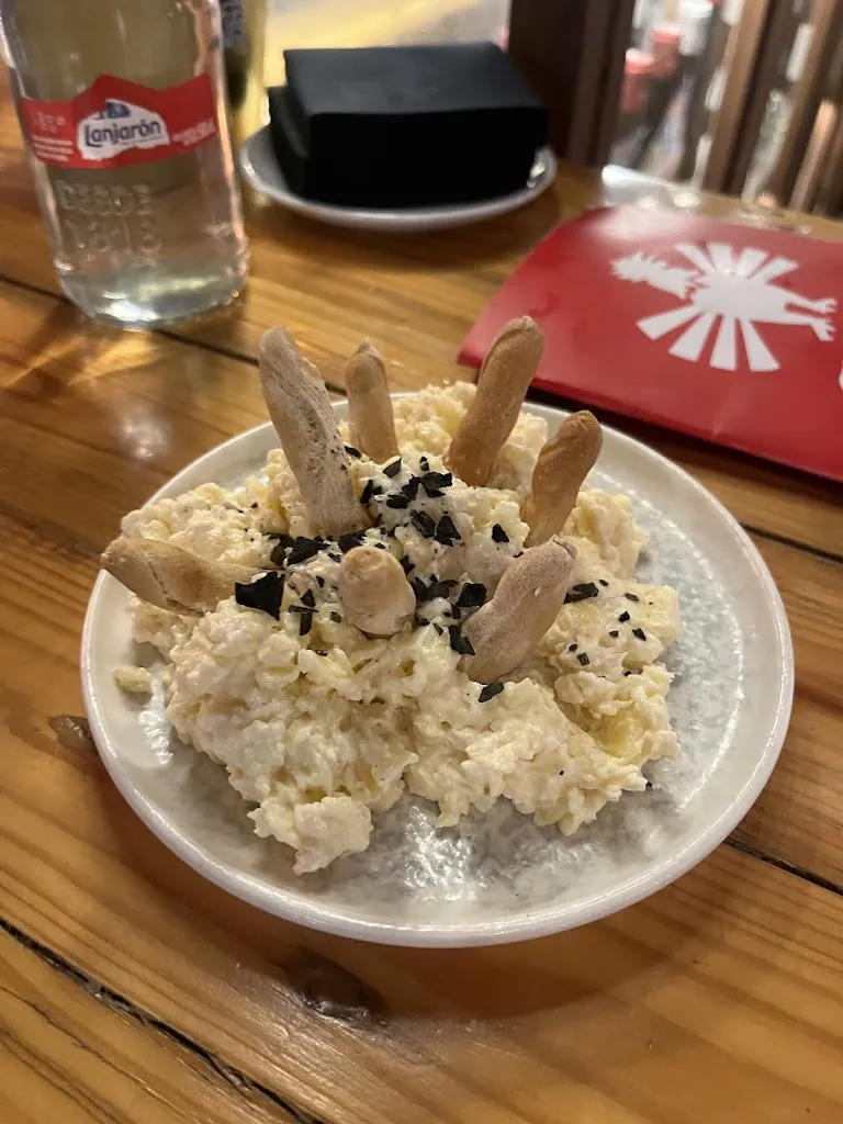 Inés Ruzafa Tristan_Chico Calla | San Vicente_San Vicente del Raspeig/Sant Vicent del Raspeig_review