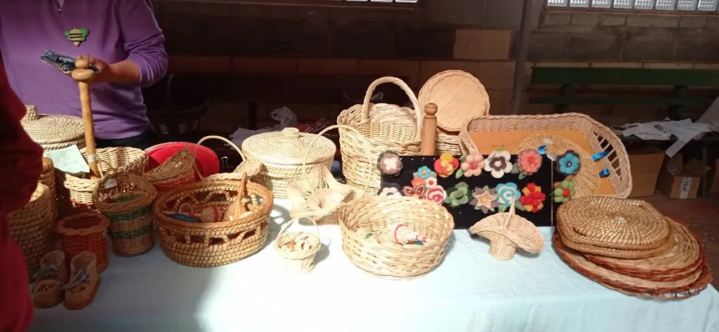 Menu_Bar La Escuela_Castrejón de la Peña_image_8