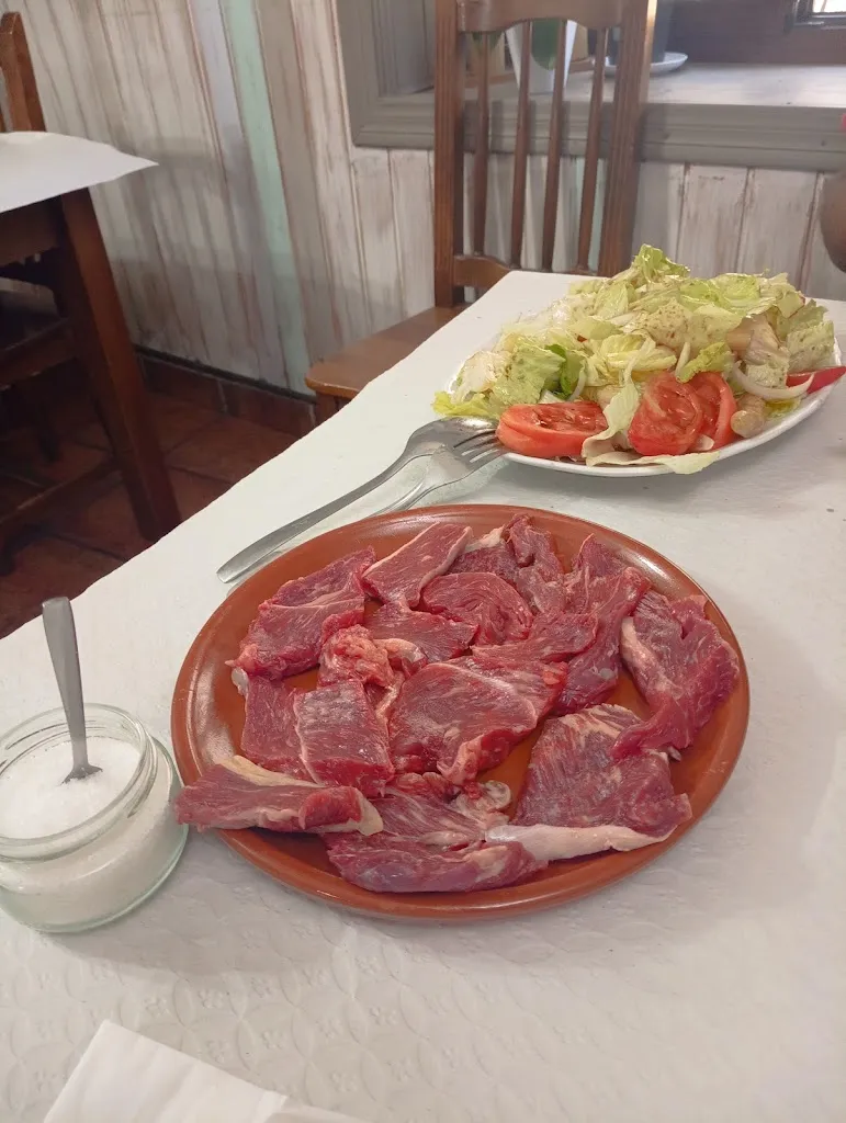 Maribel Munar_Bar Juanón_Castrejón de la Peña_review