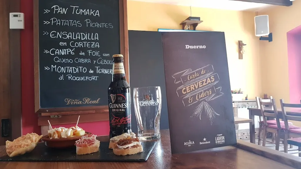 Menu_Bar El Duerno_Castrejón de la Peña_image_4