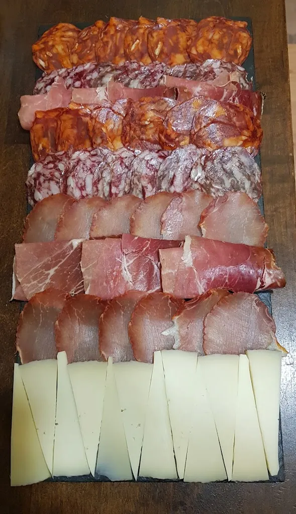 Menu_Bar El Duerno_Castrejón de la Peña_image_8