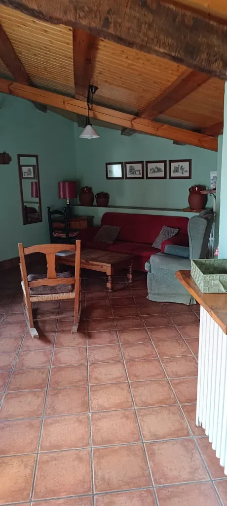 J. Carlos D.P.M_Casa Rural El Uncar_Castrejón de la Peña_review