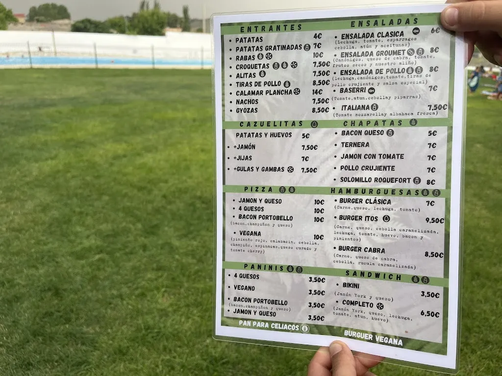 Menu_Bar de la piscina_Cevico de la Torre_image_1