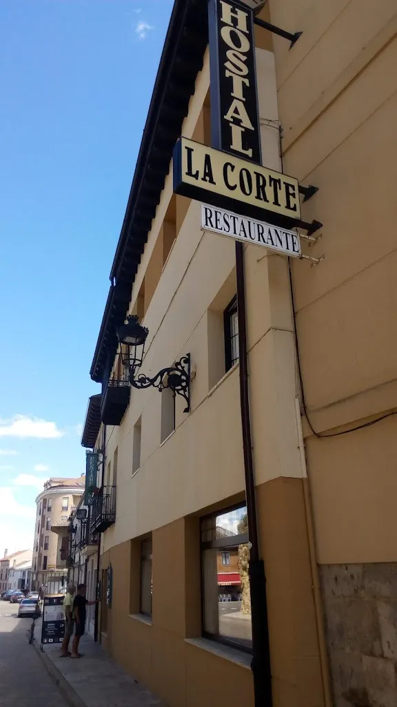 Restaurante-Hostal LA CORTE restaurant in Carrión de los Condes