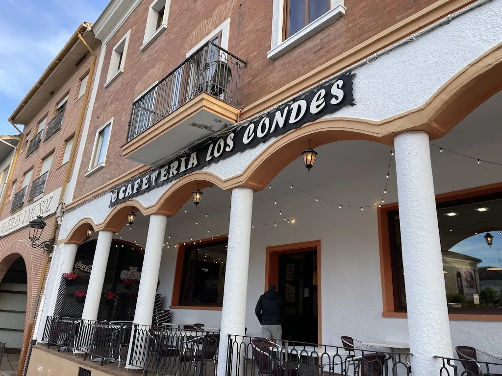 Samuel Pratt_Cafetería Restaurante Los Condes_Carrión de los Condes_review