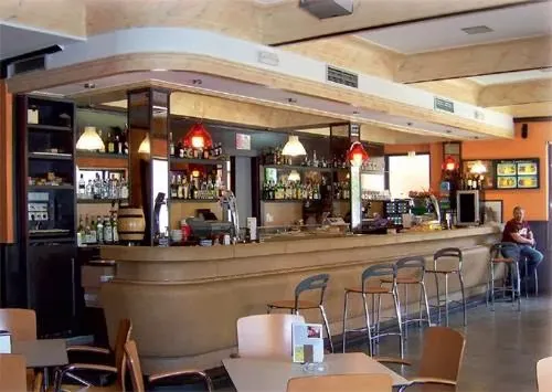 Cafetería Restaurante Los Condes restaurant in Carrión de los Condes