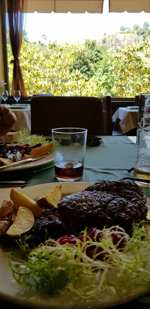 Menu_Regueiro da Cova Restaurante_Verín_image_8