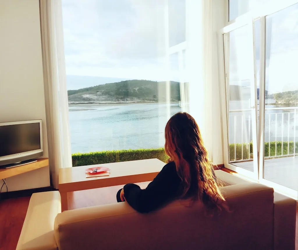Helena Gandra_Porto Cabana by Miramar Stays_Cabana de Bergantiños_review