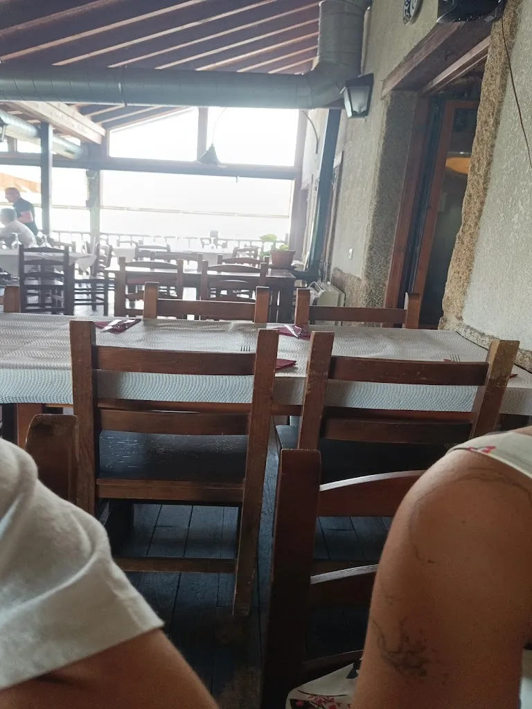 Roberto De Cabo Alvarez_Restaurante Mesón O Candil_Verín_review