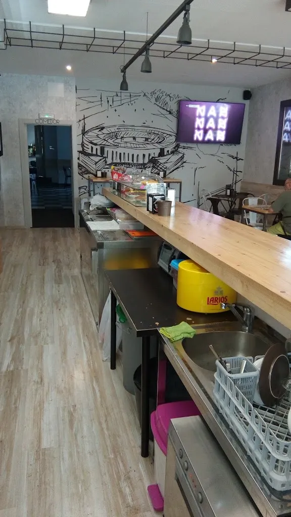 Claudia Alvarez Rodrigues_Estadio_Verín_review