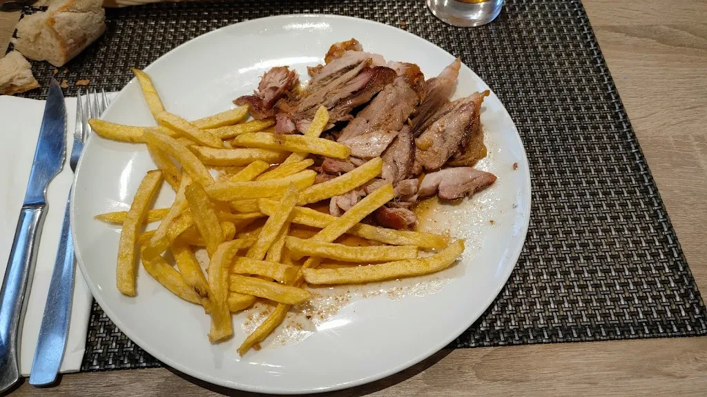 Menu_Restaurante-Bar O Fiadeiro Verin_Verín_image_8