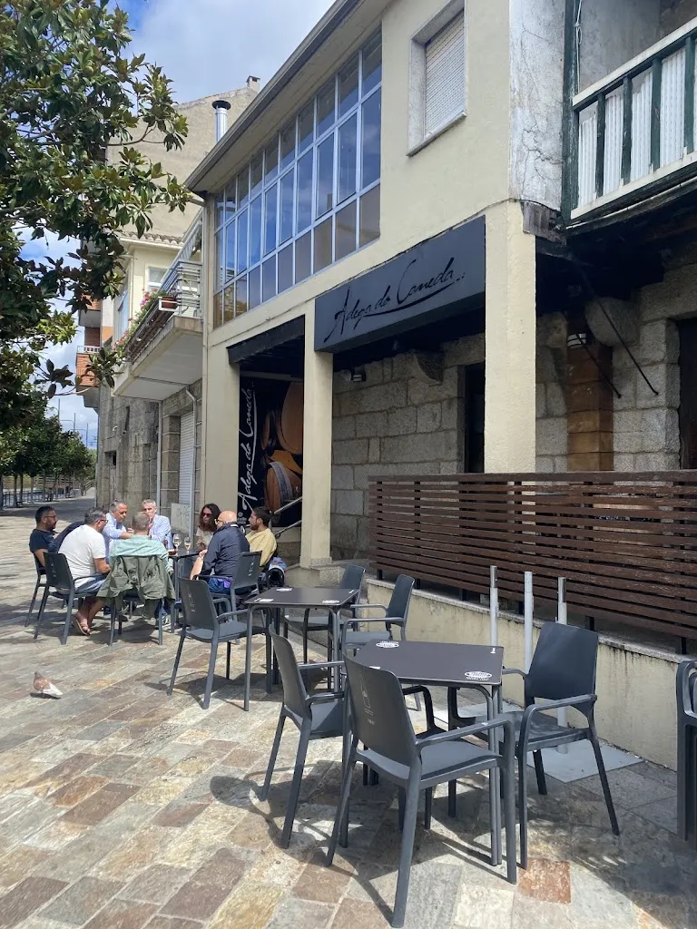 ADEGA DO CANEDA restaurant in Verín