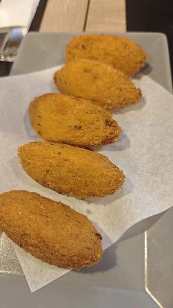 Mario Sánchez Quintana_Mesón Do Emil_Verín_review