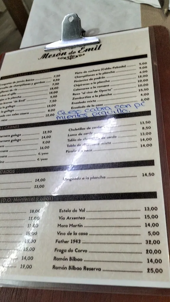 Mesón Do Emil_Verín_slider_image_2