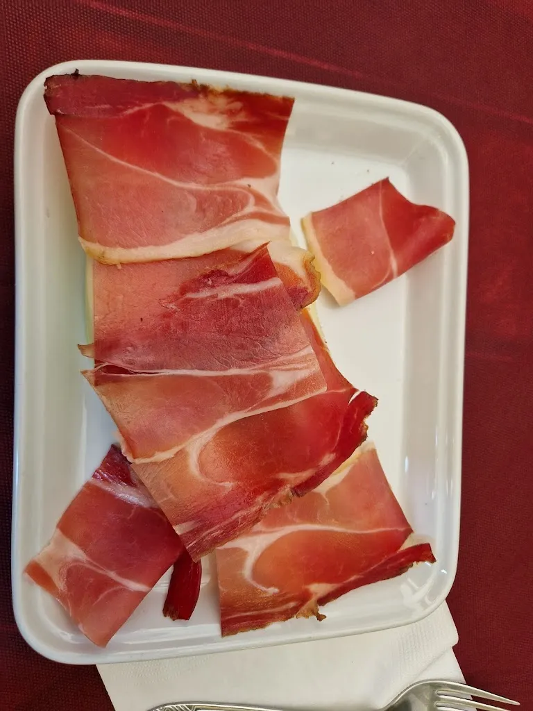 Hans-Jürgen Müller_HOSTAL MESON A FONTE_Verín_review