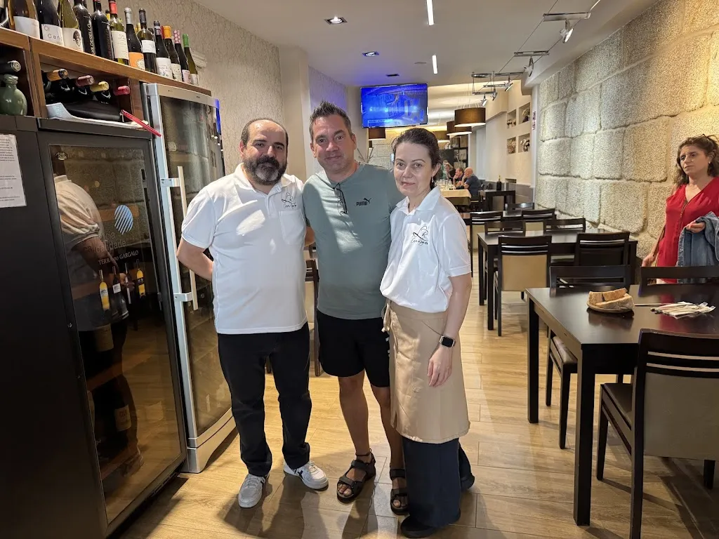 Ricardo Laya_HOSTAL-RESTAURANTE LUGANO_Verín_review
